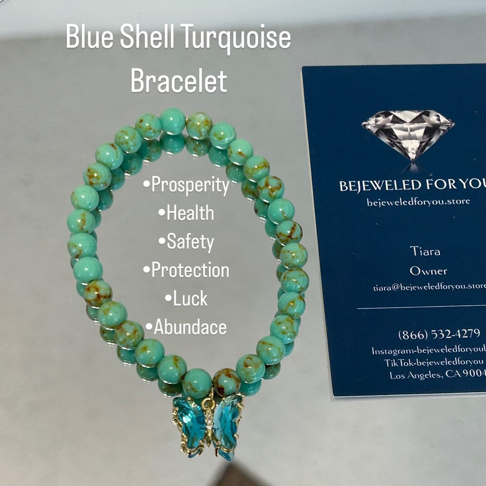 Today, we're exploring the mesmerizing beauty of Blue Shell Turquoise bracelet!